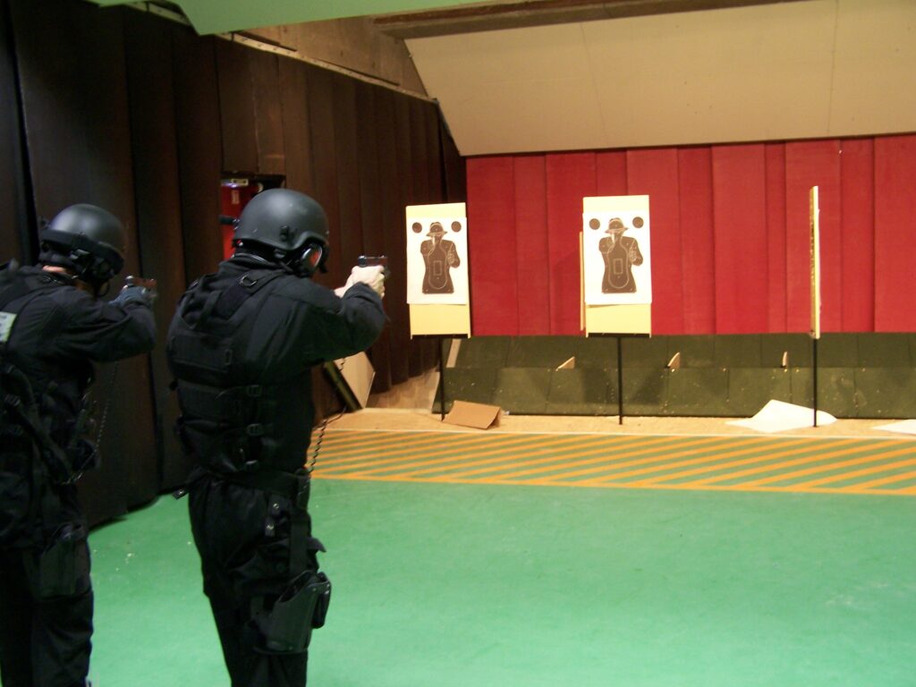 Fatec z shot target system realism in simple training and complex